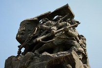中国人民抗日战争纪念雕塑园景点天气实景图