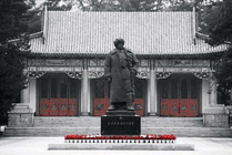 杨靖宇烈士陵园景点天气实景图