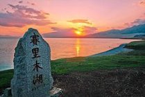 赛里木湖景点天气实景图