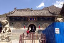 龙泉寺景点天气实景图