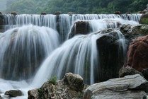 河南&middot;关山国家地质公园景点天气实景图