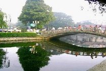赭山公园景点天气实景图