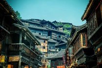 西江千户苗寨景区景点天气实景图