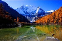 稻城亚丁景点天气实景图