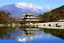 黑龙潭公园景点天气实景图