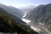 古龙山峡谷风景区景点天气实景图